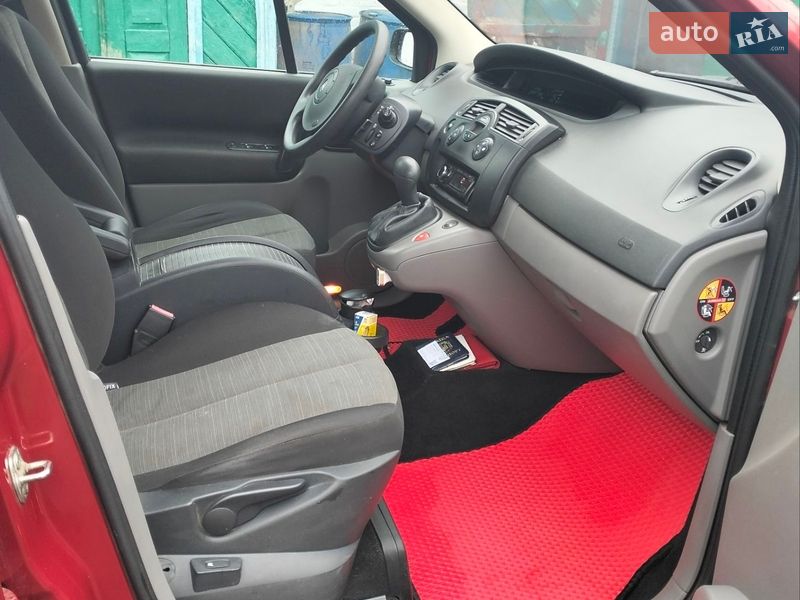 Мінівен Renault Scenic 2006 в Гадячі фото 10 Мінівен Renault Scenic 2006 в Гадячі