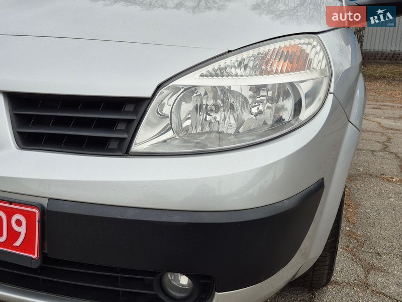 Минивэн Renault Scenic 2006 в Полтаве