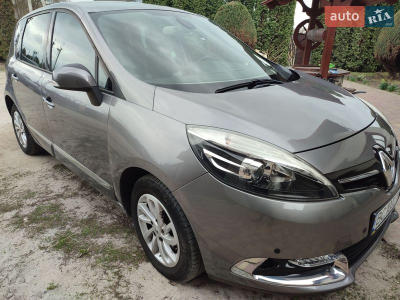 Минивэн Renault Scenic 2015 в Львове