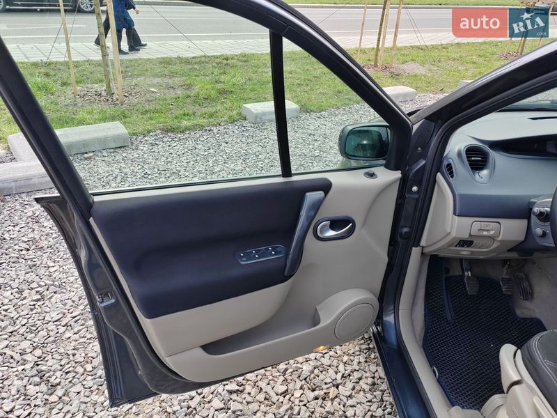 Минивэн Renault Scenic 2006 в Львове