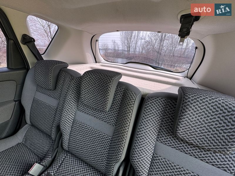 Минивэн Renault Scenic 2011 в Киеве фото 66 Минивэн Renault Scenic 2011 в Киеве