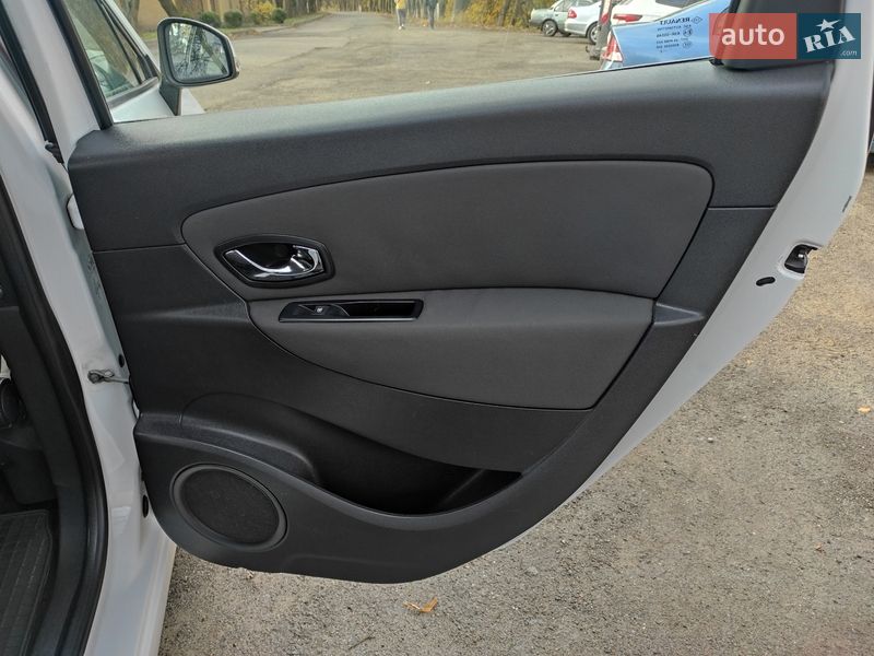 Минивэн Renault Scenic 2012 в Хмельницком фото 37 Минивэн Renault Scenic 2012 в Хмельницком