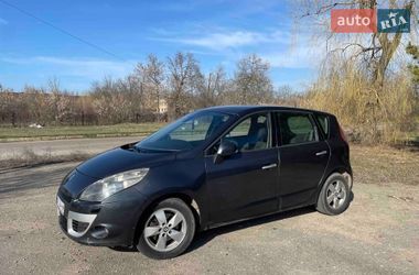 Мінівен Renault Scenic 2009 в Кропивницькому