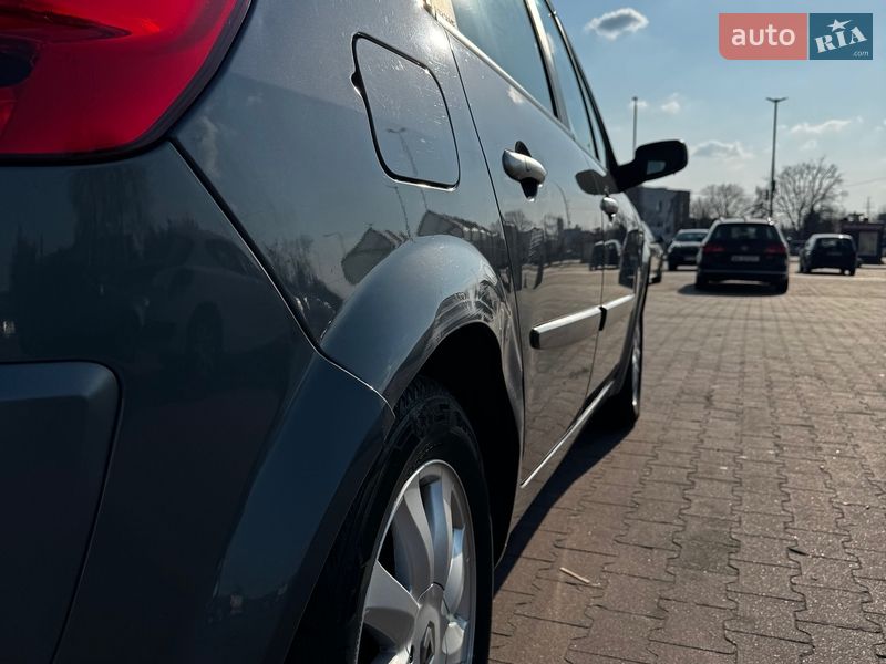 Мінівен Renault Scenic 2007 в Києві