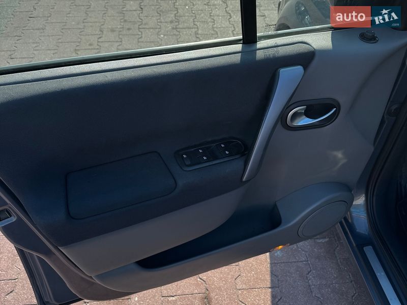 Мінівен Renault Scenic 2007 в Києві