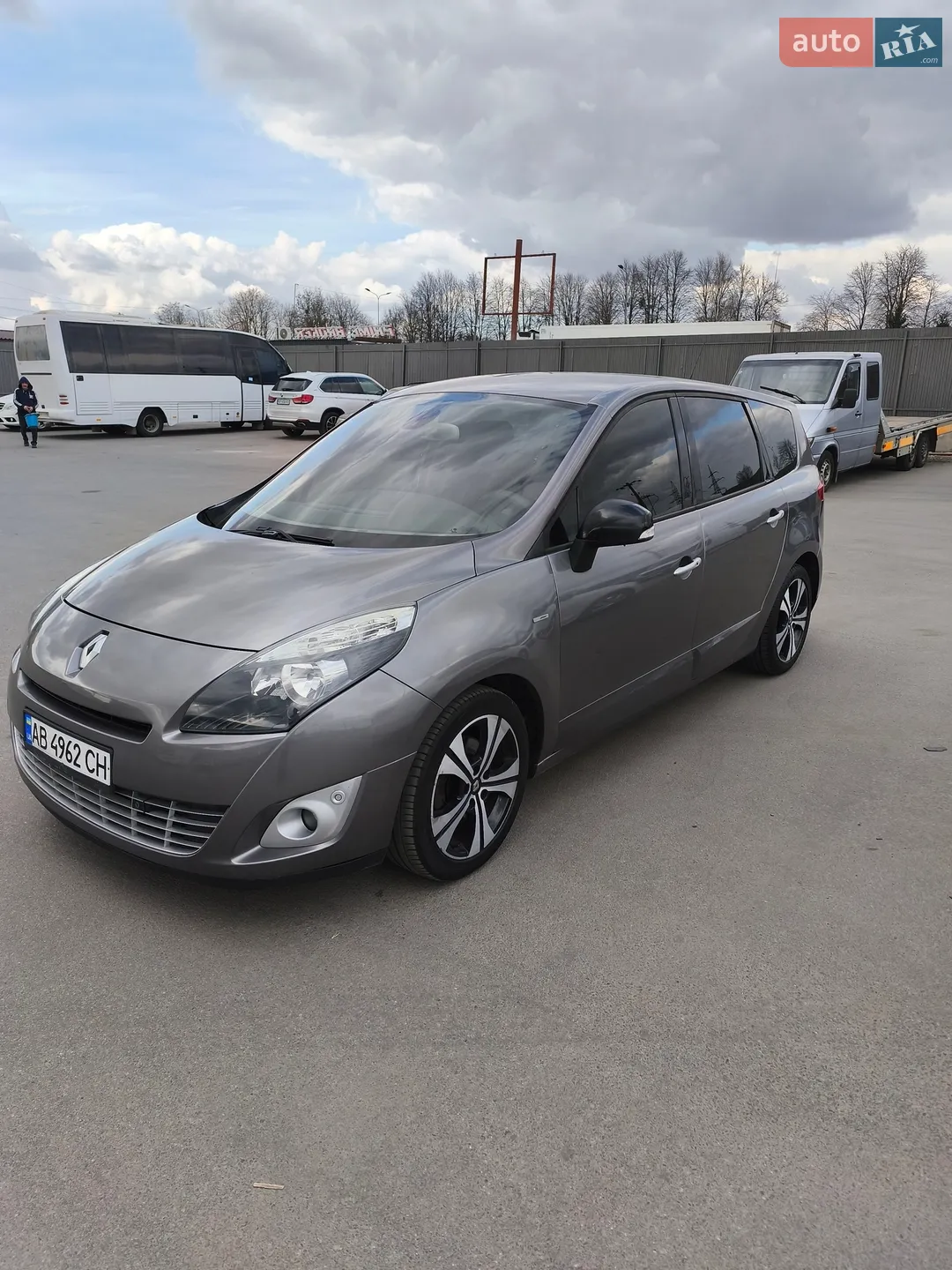 2011 Renault Scenic - фото 1