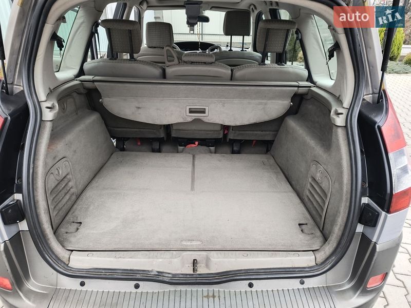 Мінівен Renault Scenic 2004 в Кутах