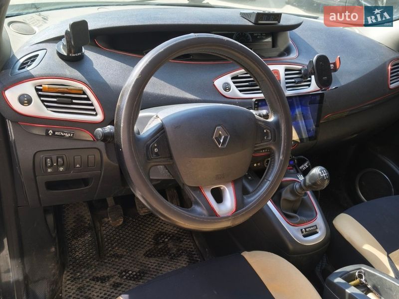 Минивэн Renault Scenic 2010 в Тернополе фото 5 Минивэн Renault Scenic 2010 в Тернополе