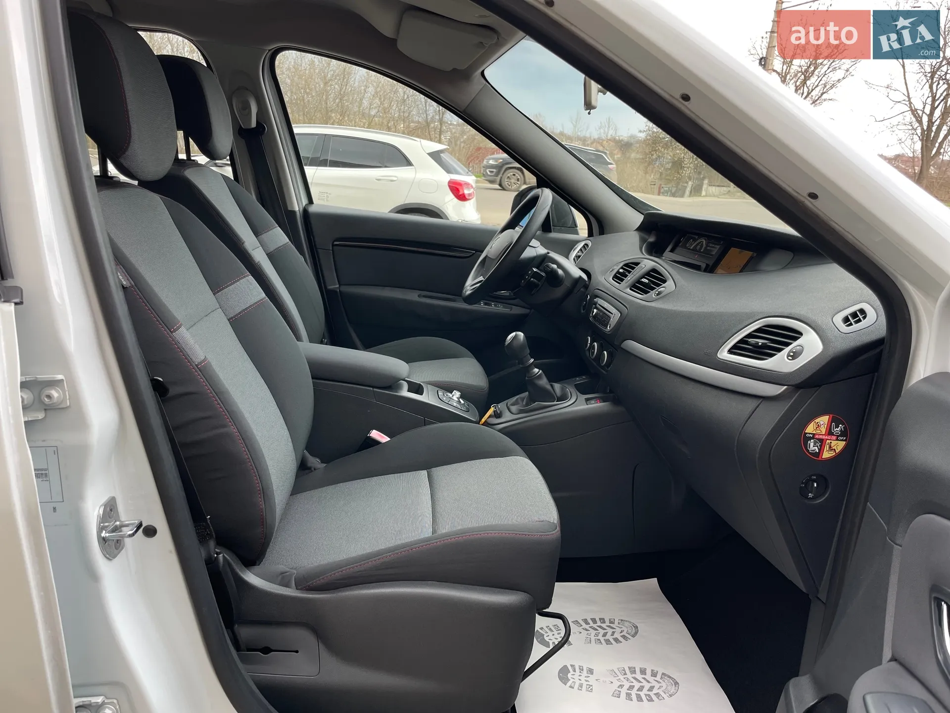 2014 Renault Scenic - мініатюра 40