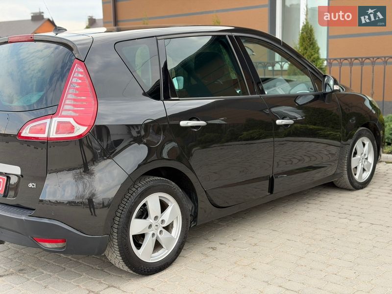 Мінівен Renault Scenic 2009 в Вінниці