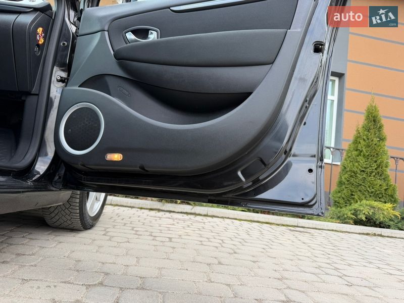 Мінівен Renault Scenic 2009 в Вінниці