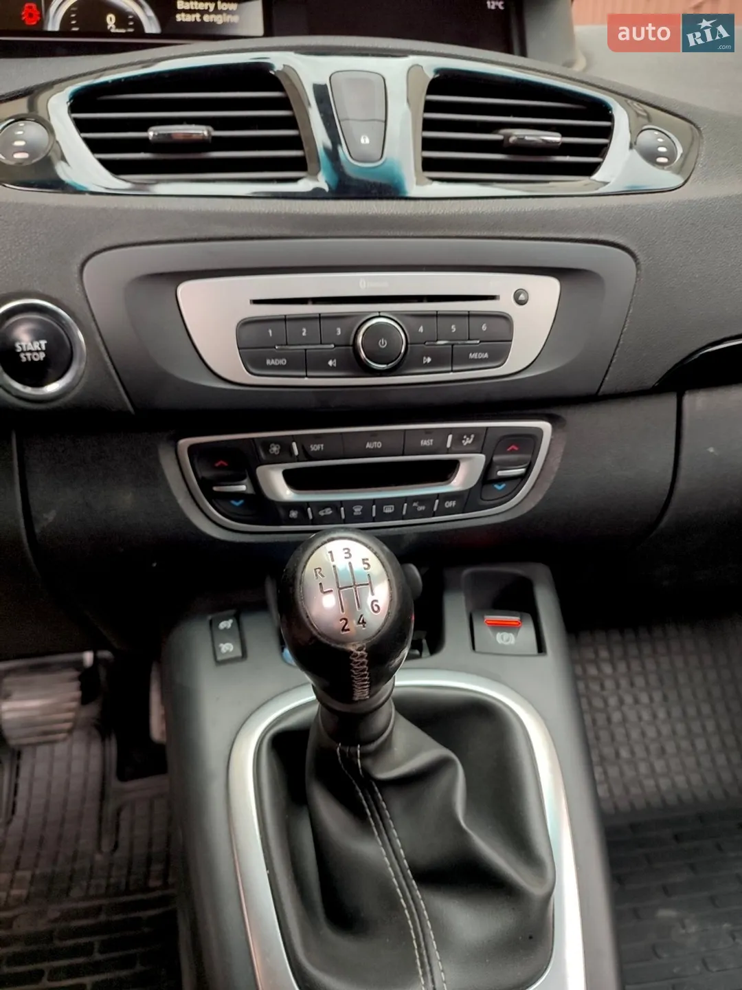 2015 Renault Scenic - мініатюра 15