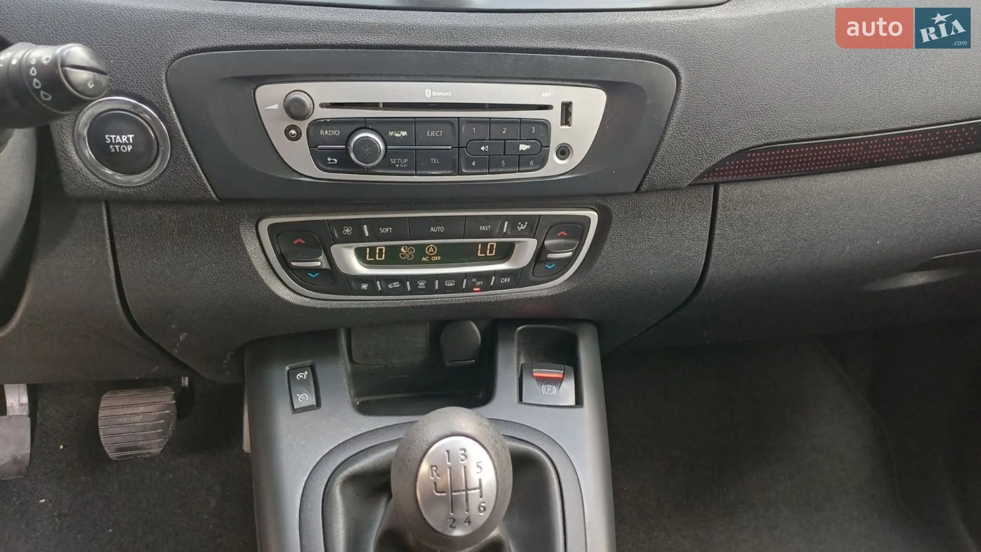 2013 Renault Scenic - мініатюра 32