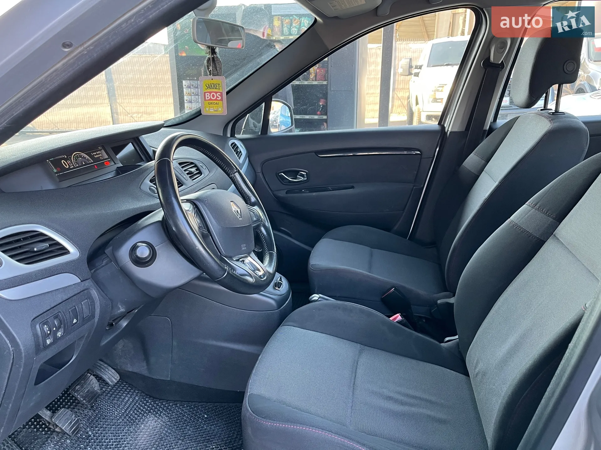 2014 Renault Scenic - мініатюра 16