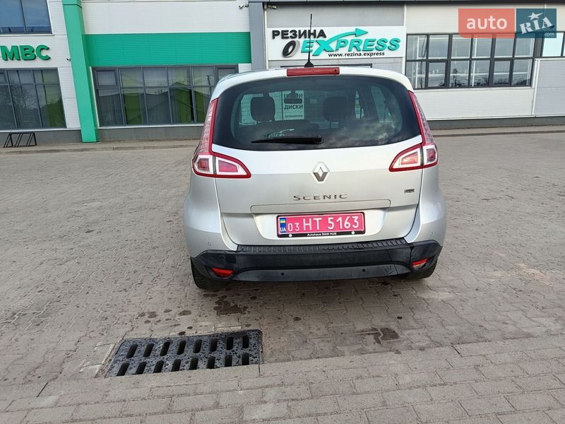 Мінівен Renault Scenic 2010 в Нововолинську