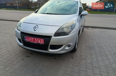 Мінівен Renault Scenic 2010 в Нововолинську