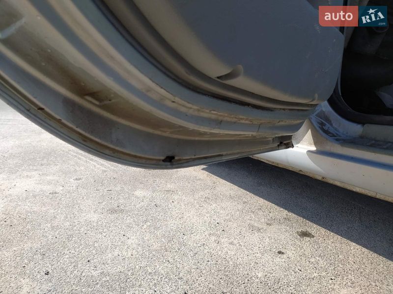 Мінівен Renault Scenic 2002 в Ірпені