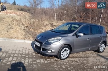 Мінівен Renault Scenic 2011 в Львові