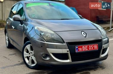 Минивэн Renault Scenic 2009 в Ровно