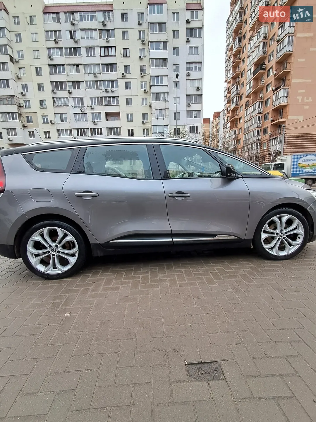 2017 Renault Scenic - мініатюра 4