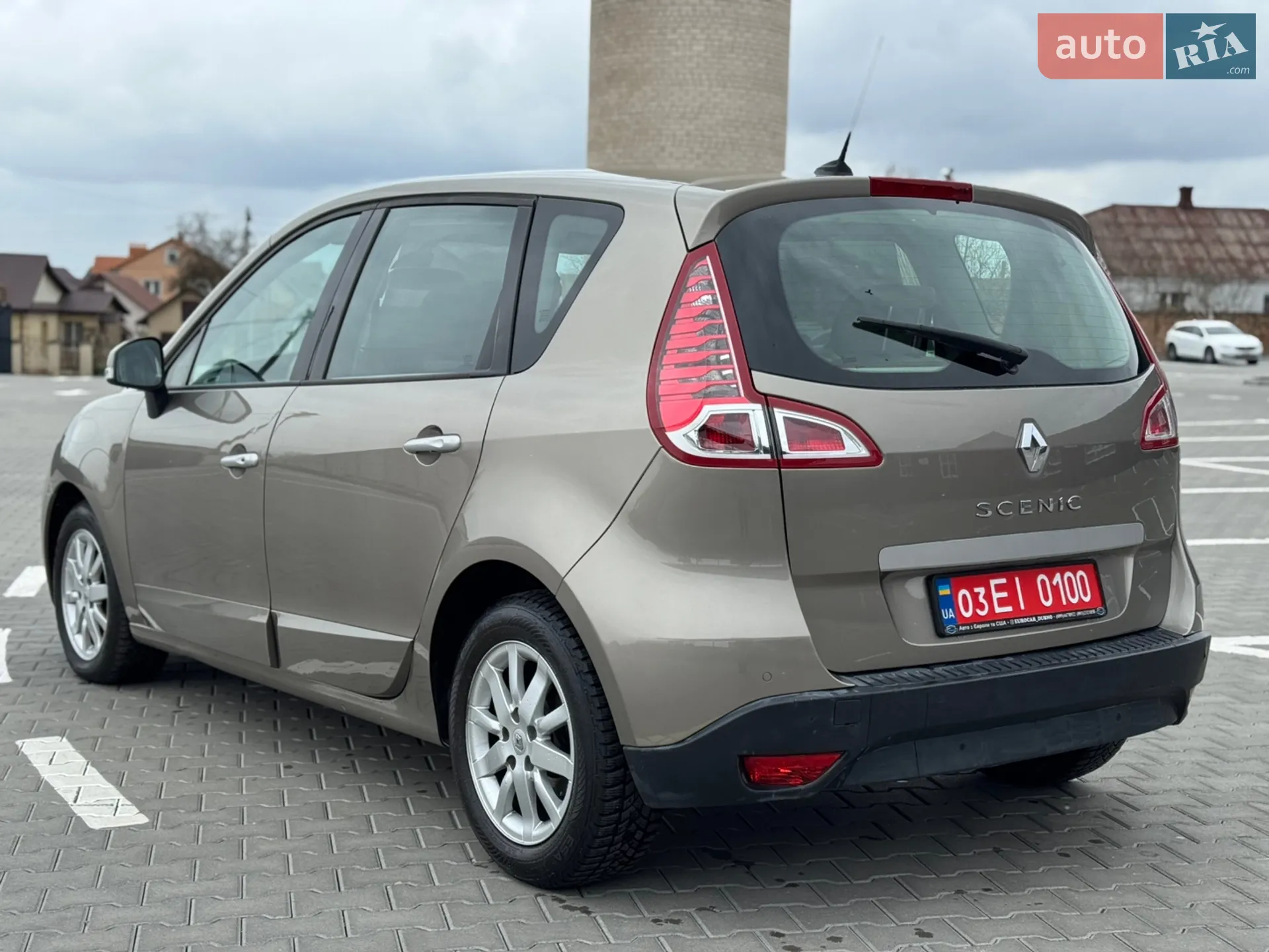 2010 Renault Scenic - мініатюра 6