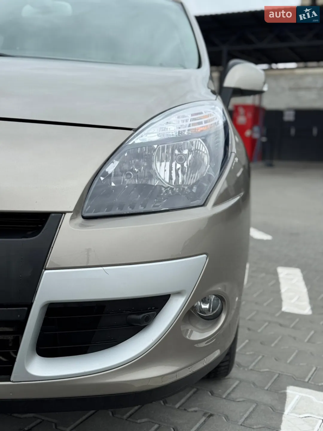 2010 Renault Scenic - мініатюра 10