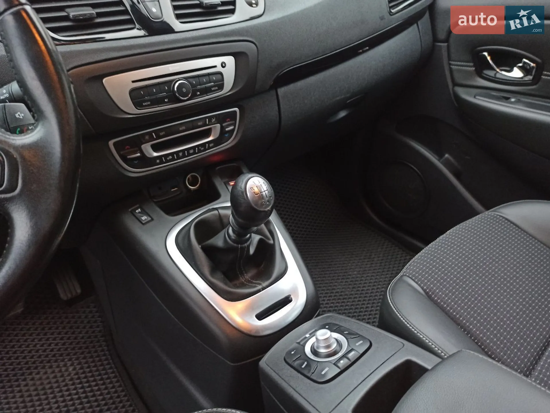 2015 Renault Scenic - мініатюра 10