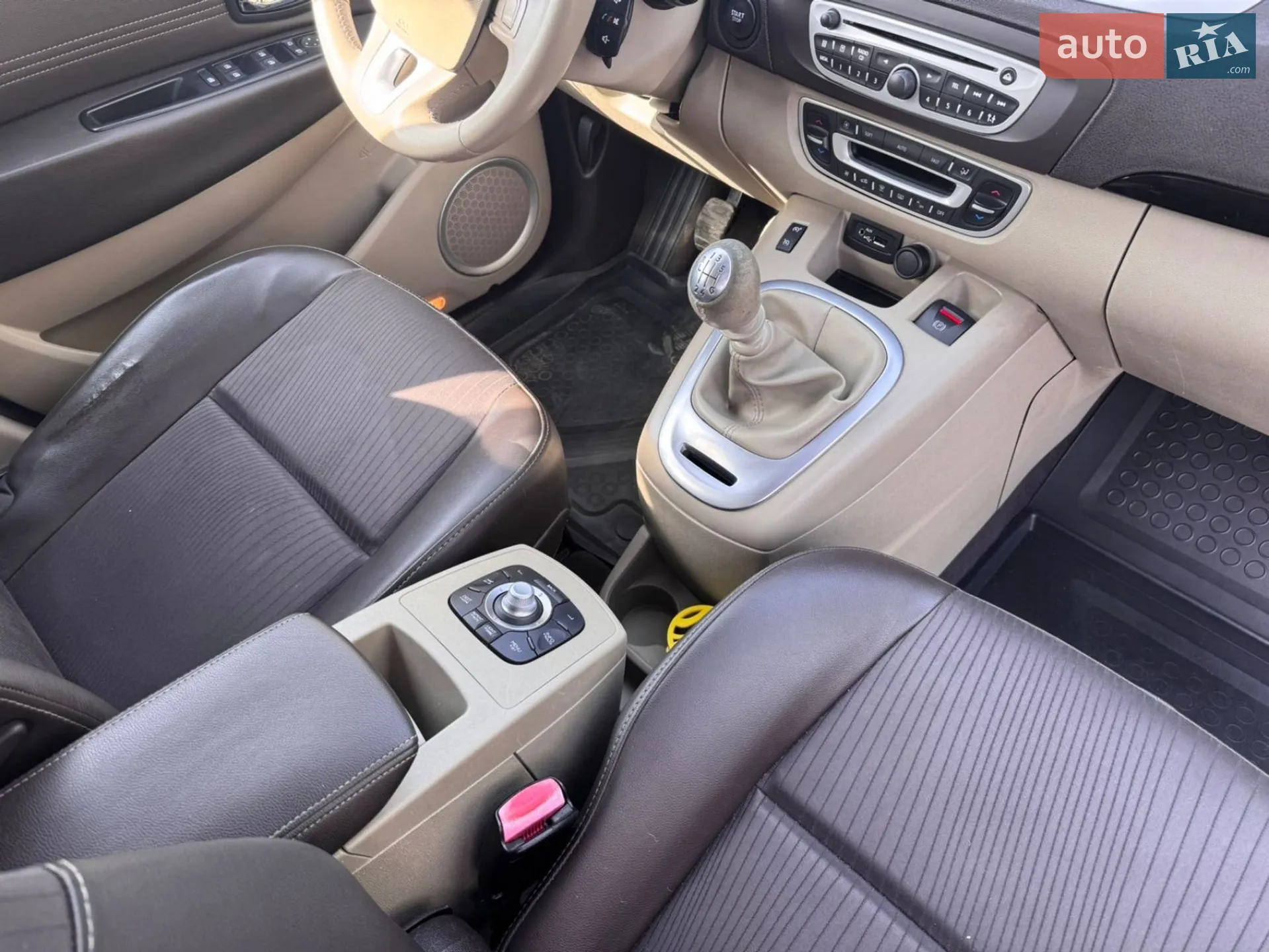 2011 Renault Scenic - мініатюра 15