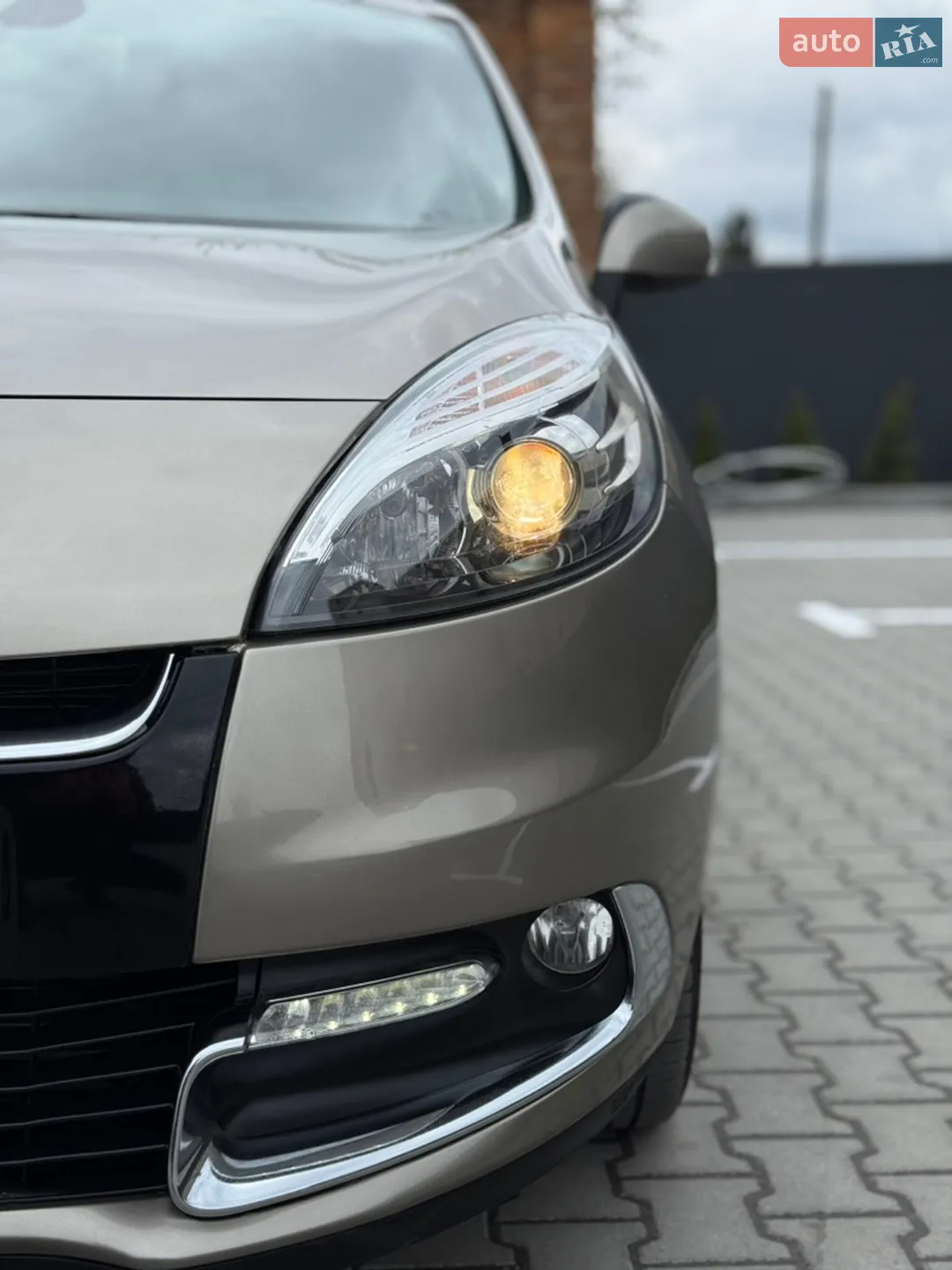 2012 Renault Scenic - мініатюра 12