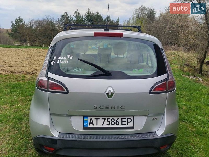 Минивэн Renault Scenic 2013 в Ивано-Франковске