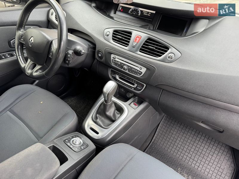 Минивэн Renault Scenic 2010 в Николаеве