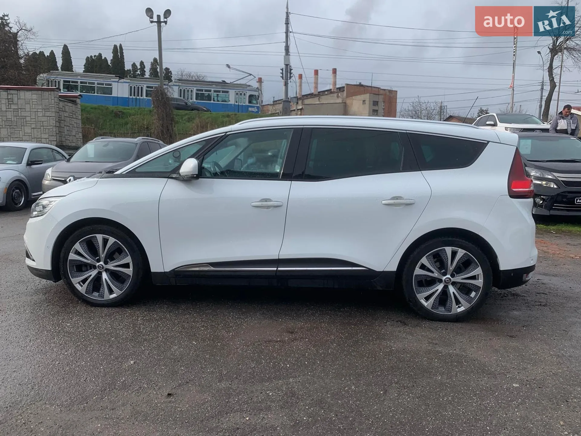 2017 Renault Scenic - мініатюра 8