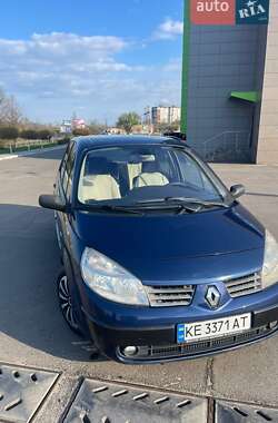 Минивэн Renault Scenic 2005 в Кривом Роге