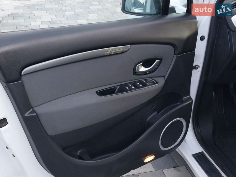 Мінівен Renault Scenic 2009 в Полтаві