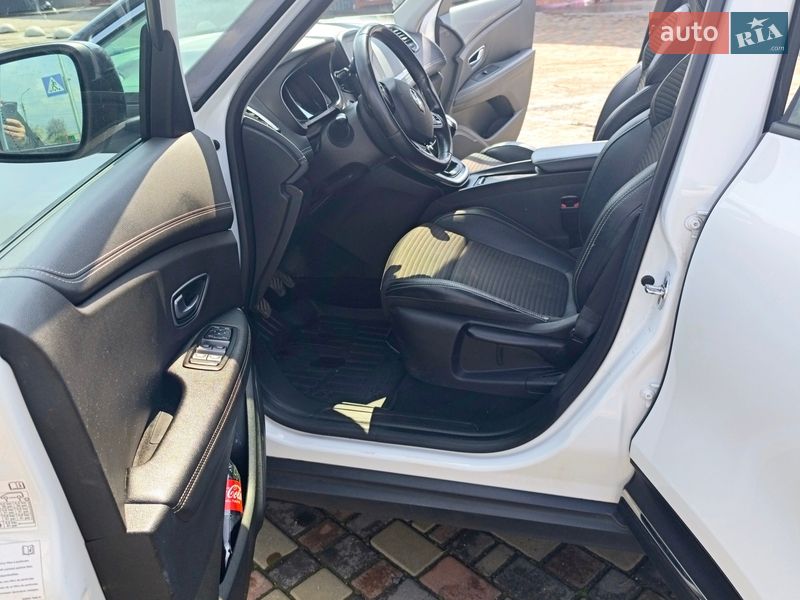 Мінівен Renault Scenic 2018 в Смілі