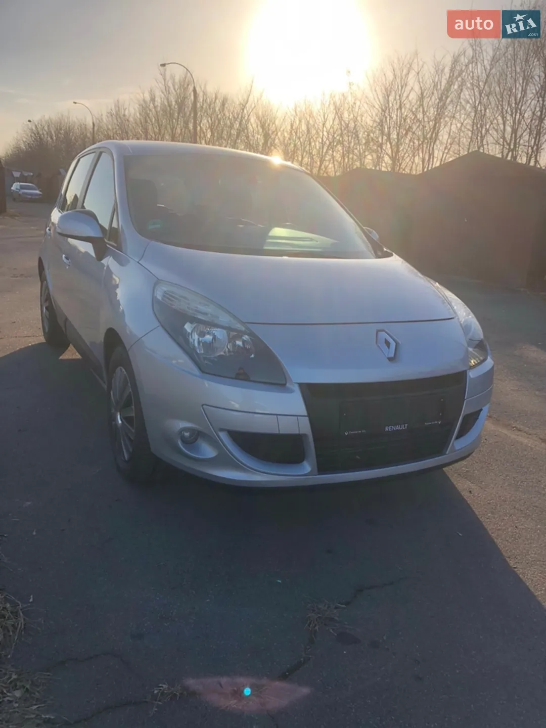 2010 Renault Scenic - мініатюра 3