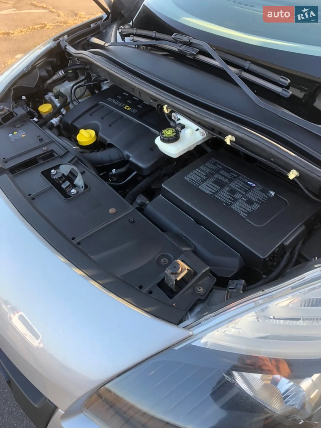 2010 Renault Scenic - мініатюра 32