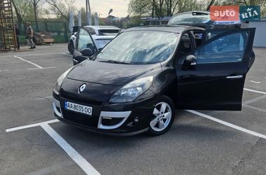 Мінівен Renault Scenic 2010 в Софіївській Борщагівці