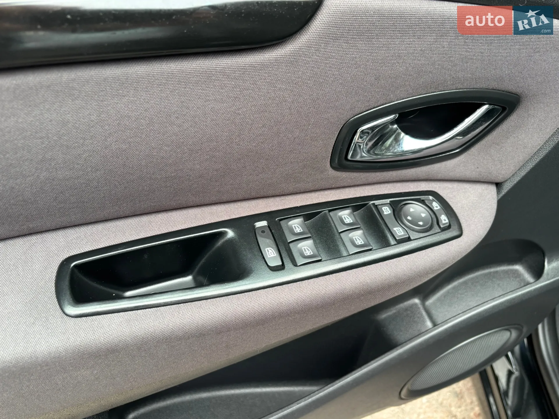 2014 Renault Scenic - мініатюра 42