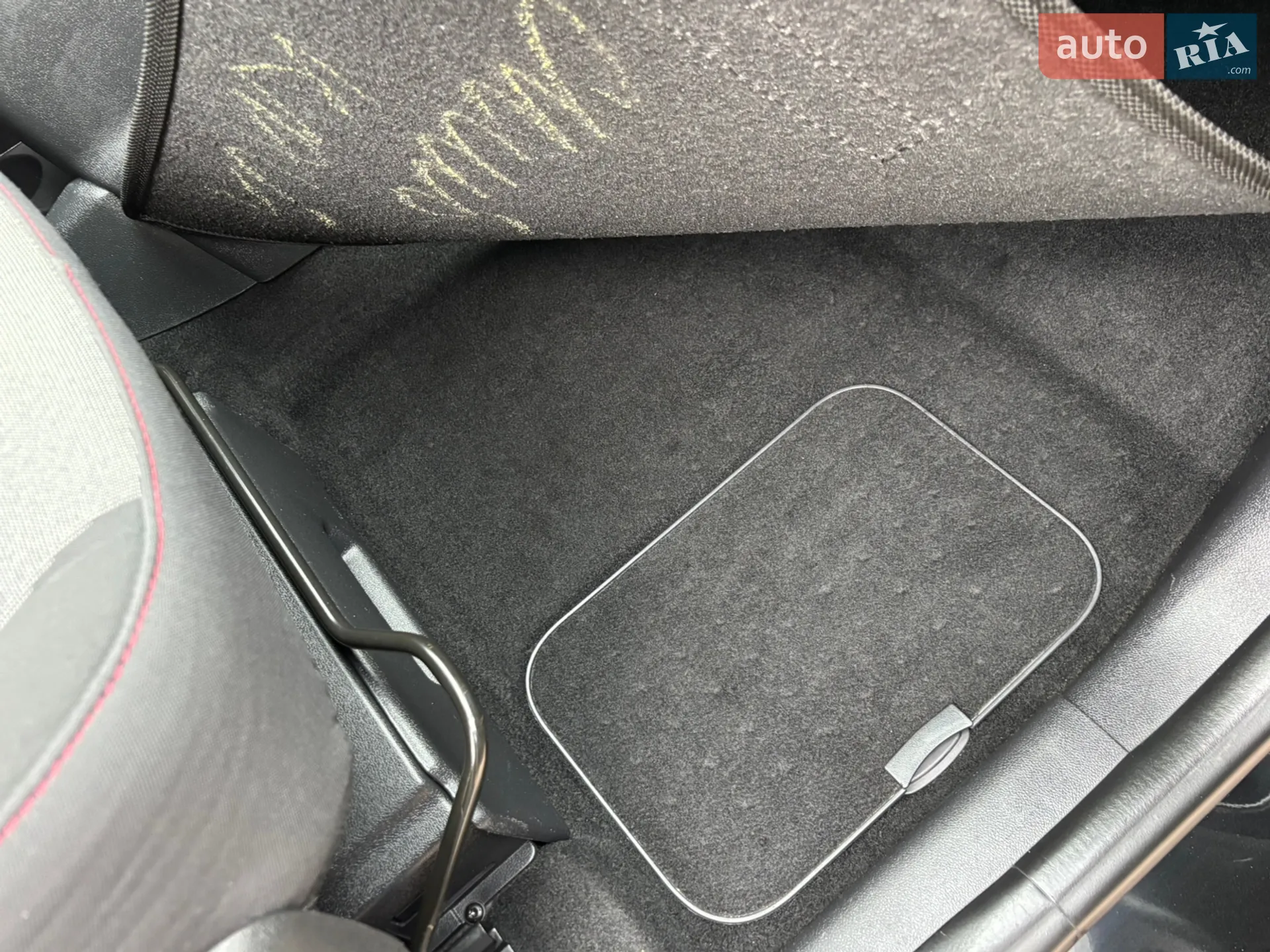 2014 Renault Scenic - мініатюра 75