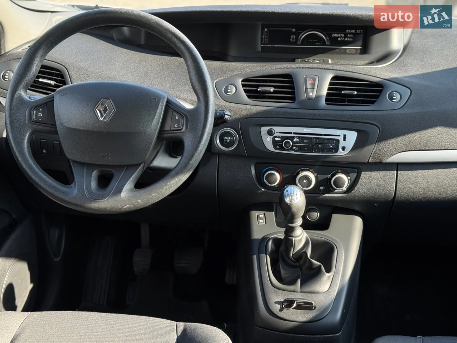 2014 Renault Scenic - мініатюра 25