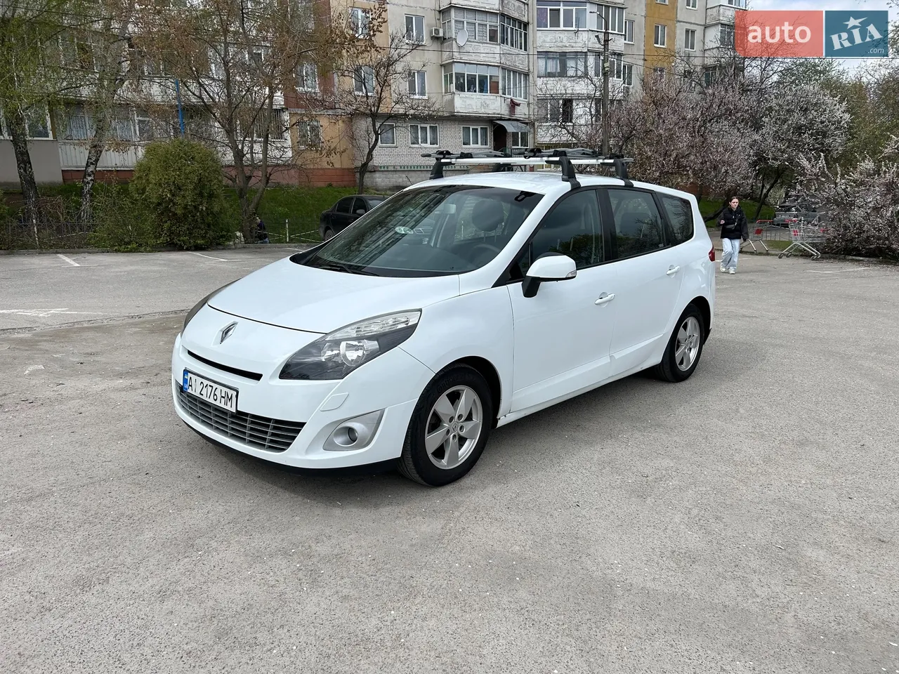 2010 Renault Scenic - мініатюра 12