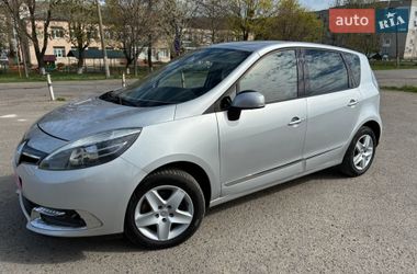 Минивэн Renault Scenic 2015 в Дубно