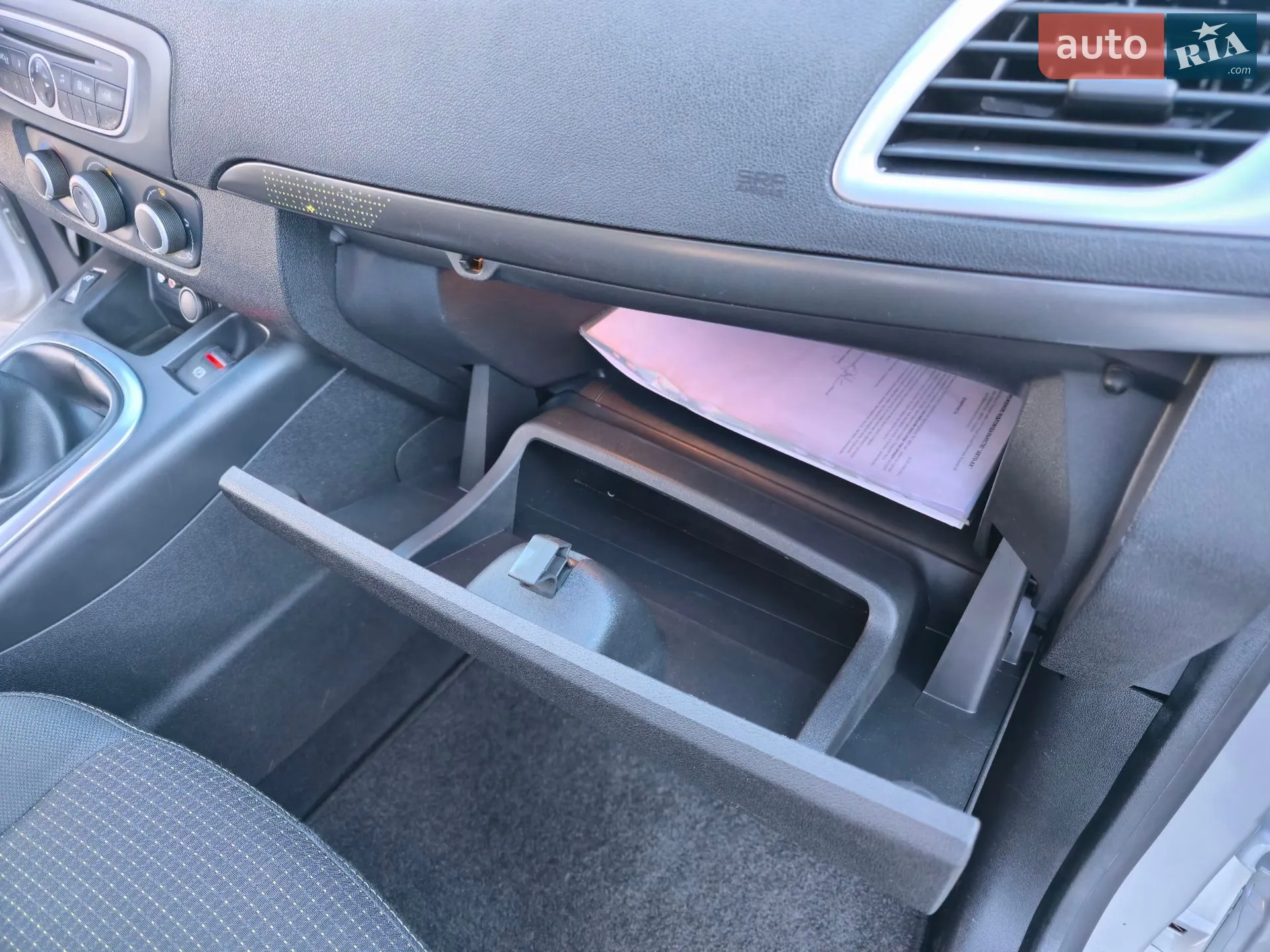 2010 Renault Scenic - мініатюра 37