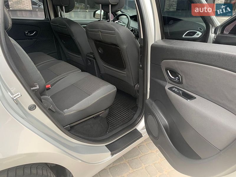 Минивэн Renault Scenic 2012 в Житомире