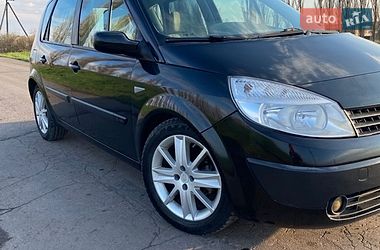 Минивэн Renault Scenic 2006 в Новоархангельске