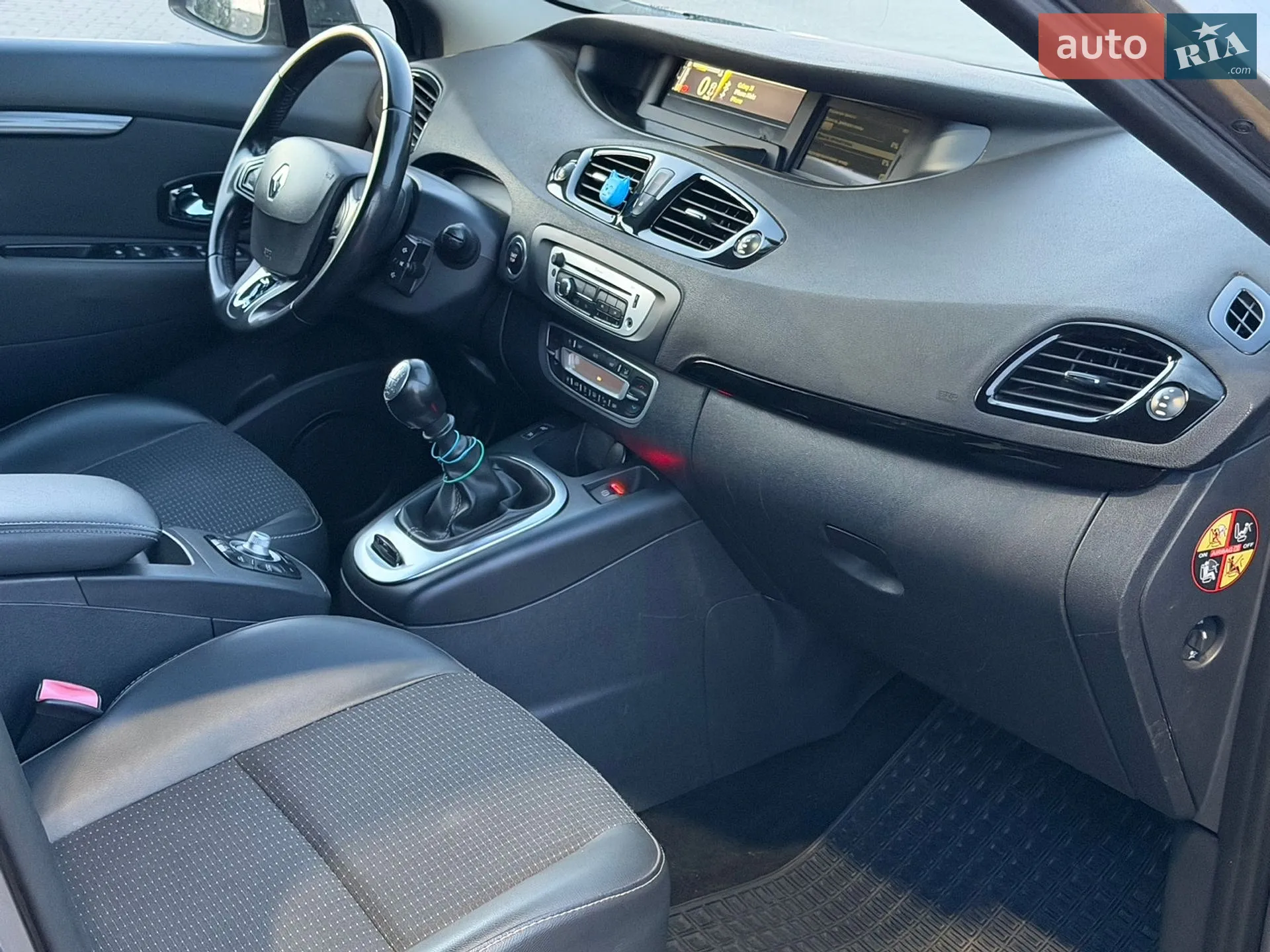2014 Renault Scenic - мініатюра 12