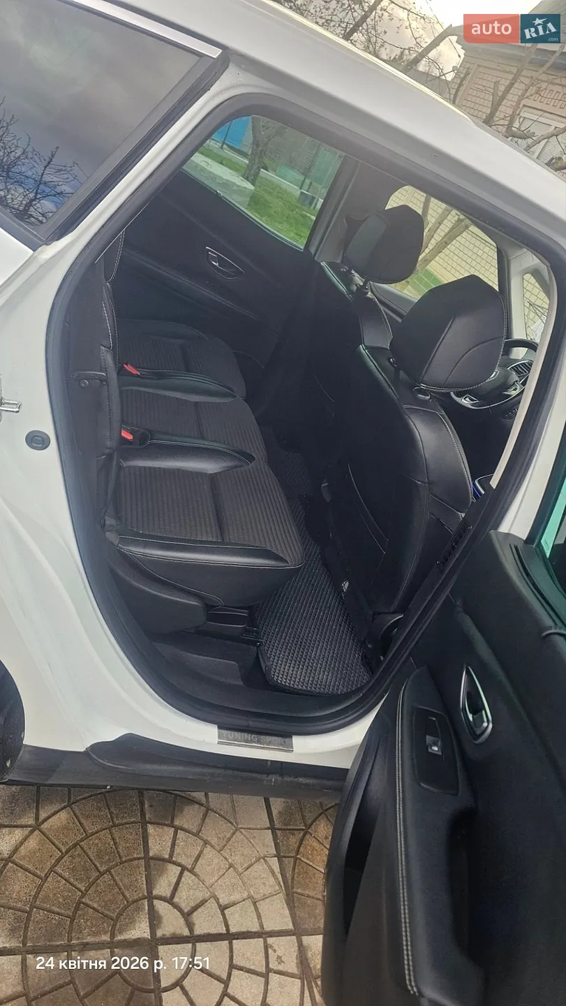 2019 Renault Scenic - мініатюра 13
