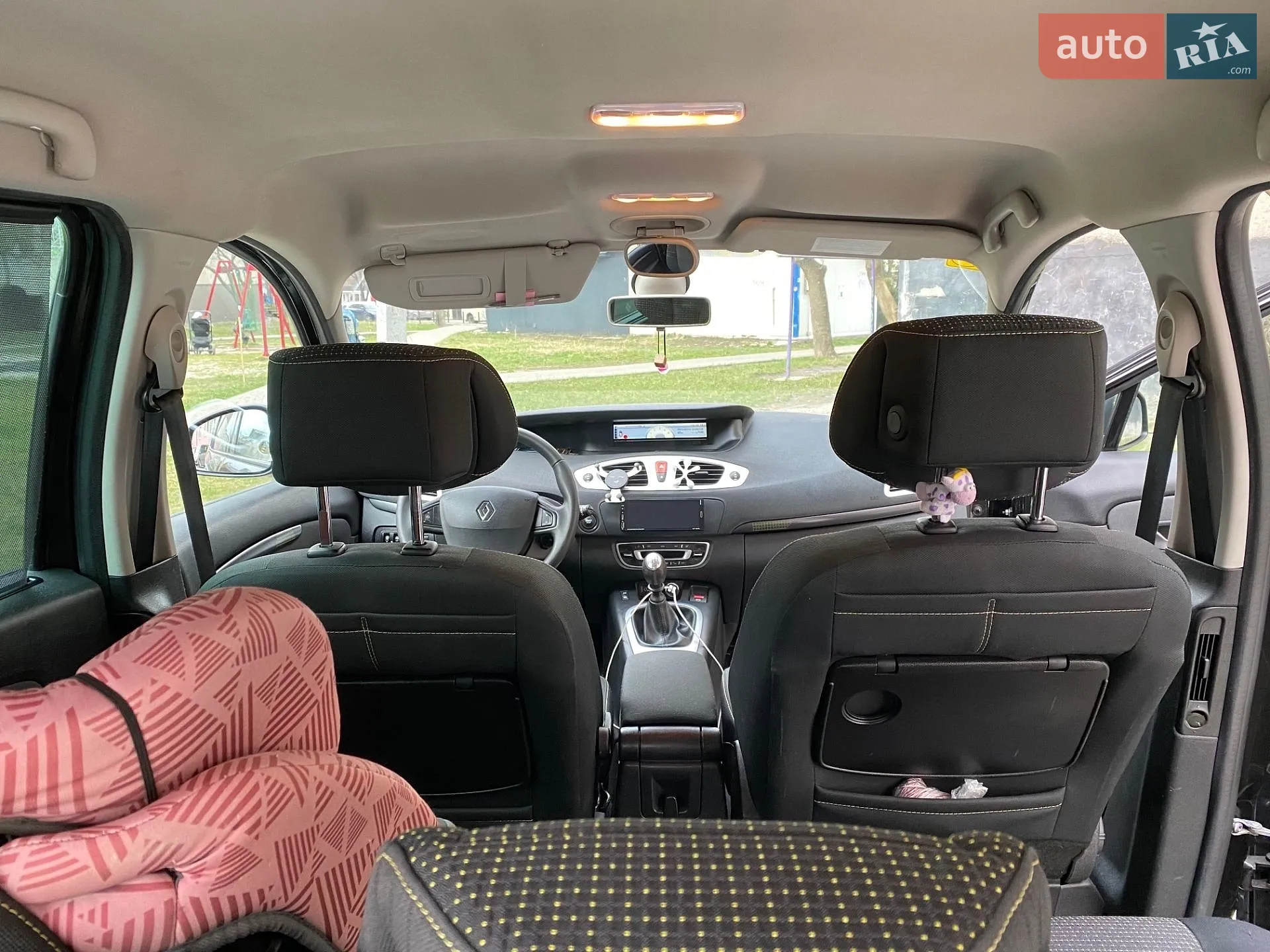 2010 Renault Scenic - мініатюра 8