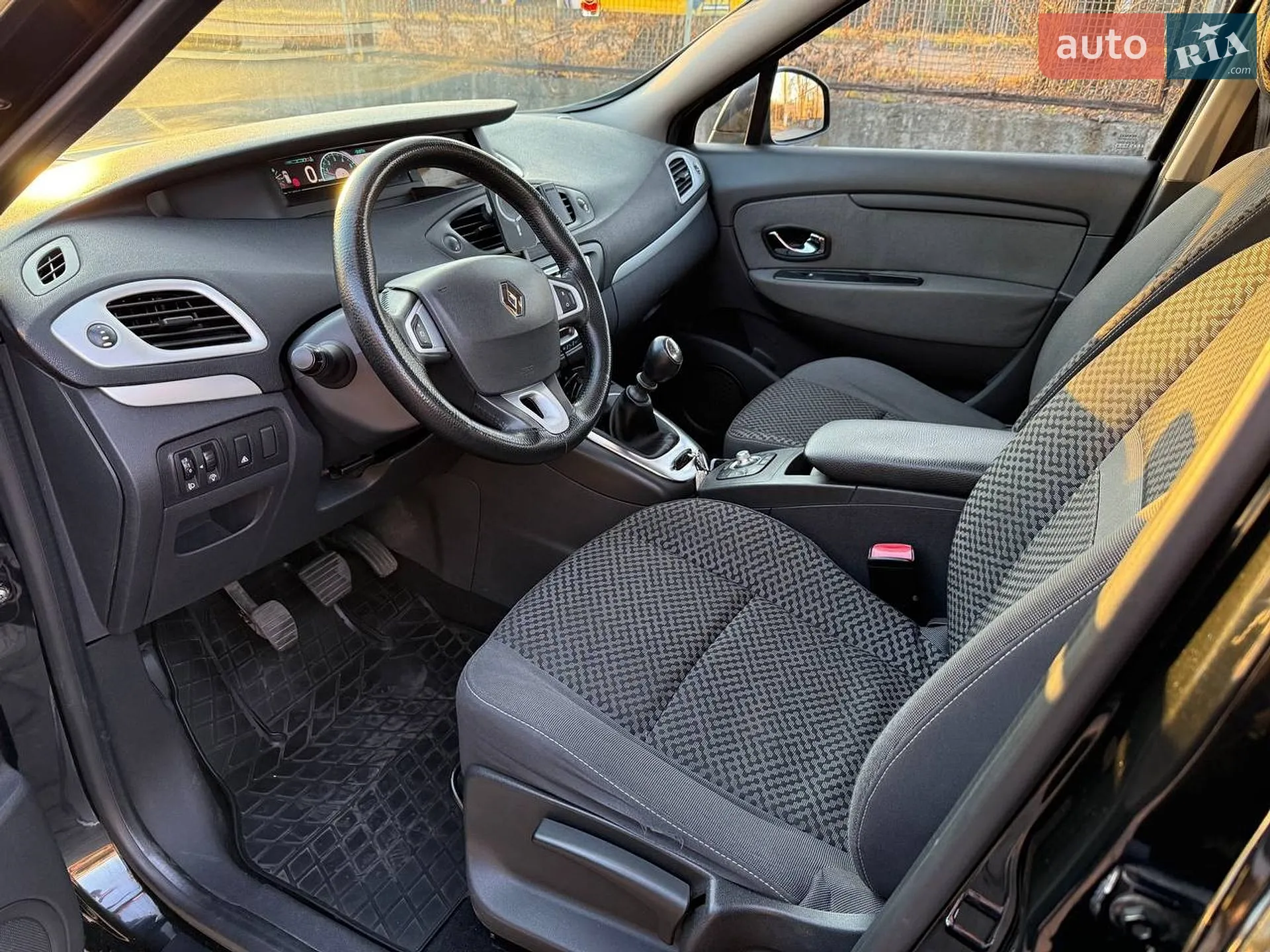2011 Renault Scenic - мініатюра 7